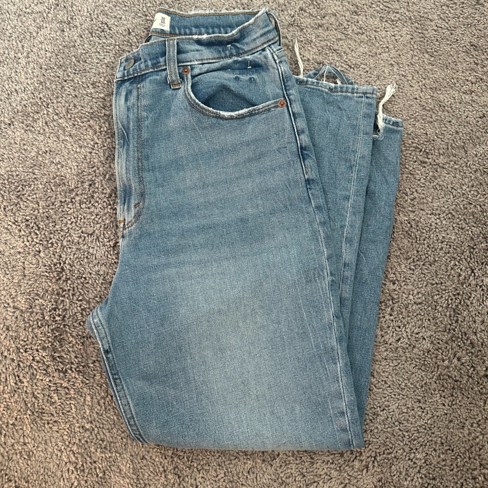 Abercrombie ultra high rise ankle straight curve love